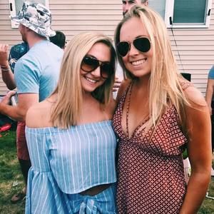 Meet your Posher, Annie